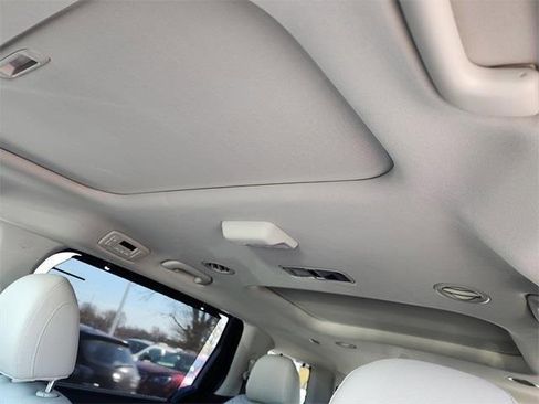 New 2026 Kia Carnival SX Prestige image 28