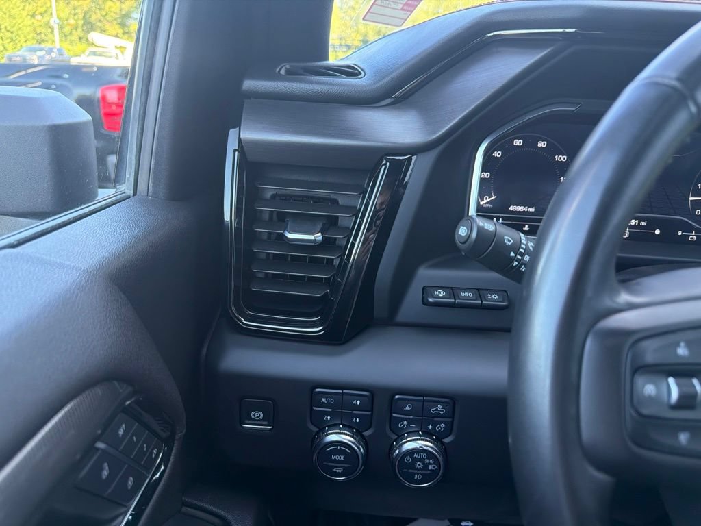 Used 2025 GMC Sierra 3500 AT4 w/ AT4 Premium Plus Package AWD/4WD image 20