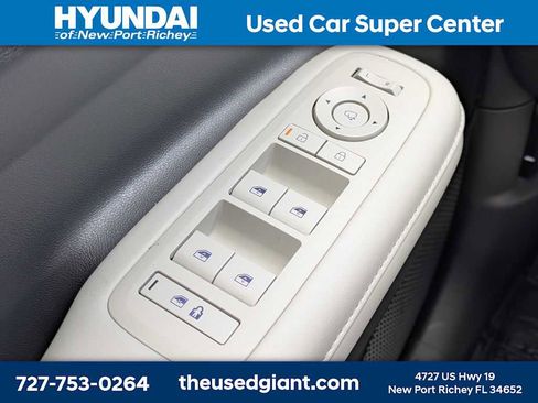 Used 2025 Hyundai Santa Fe Calligraphy image 41