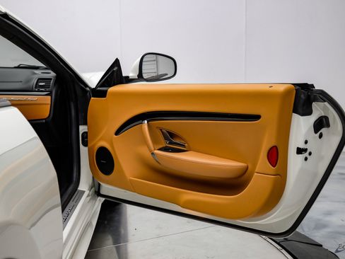 Used 2018 Maserati GranTurismo Sport image 82