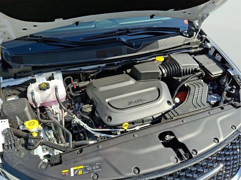 Used 2026 Chrysler Pacifica Pinnacle w/ Trailer Tow Group FWD image 67