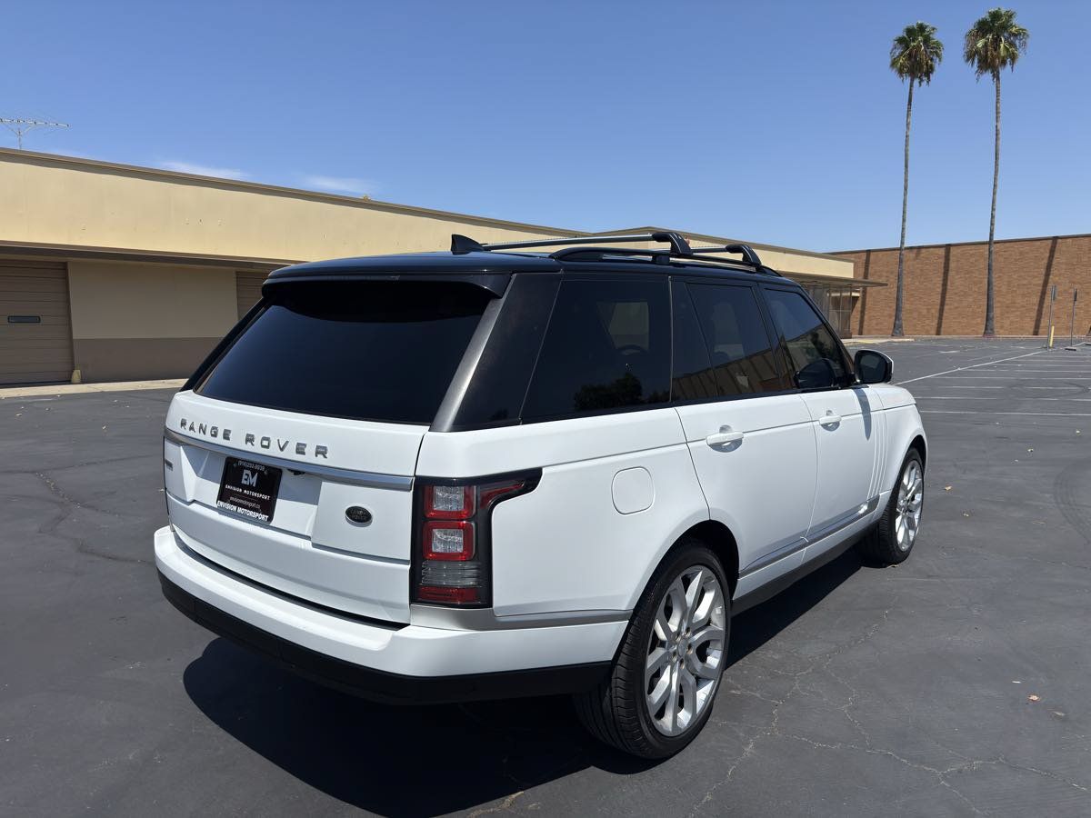Used 2017 Land Rover Range Rover Supercharged AWD/4WD image 8