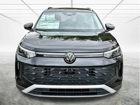 New 2026 Volkswagen Tiguan S FWD image 2