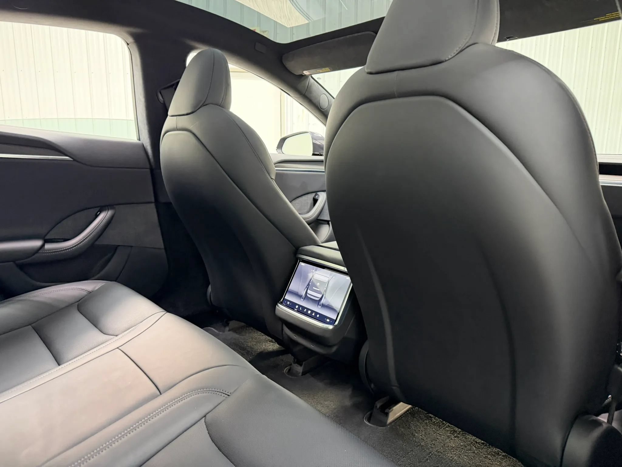 Used 2024 Tesla Model S AWD/4WD image 19