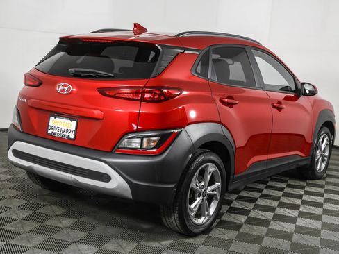 Used 2022 Hyundai Kona SEL FWD image 13