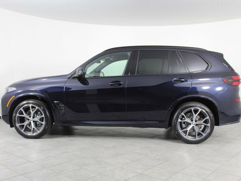 New 2026 BMW X5 xDrive40i w/ M Sport Package image 2