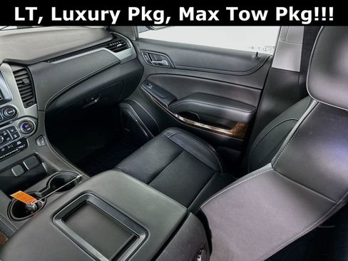 Used 2018 Chevrolet Suburban LT image 26