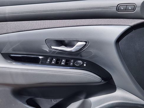 New 2026 Hyundai Tucson Limited w/ Tow & Go Package AWD/4WD image 9