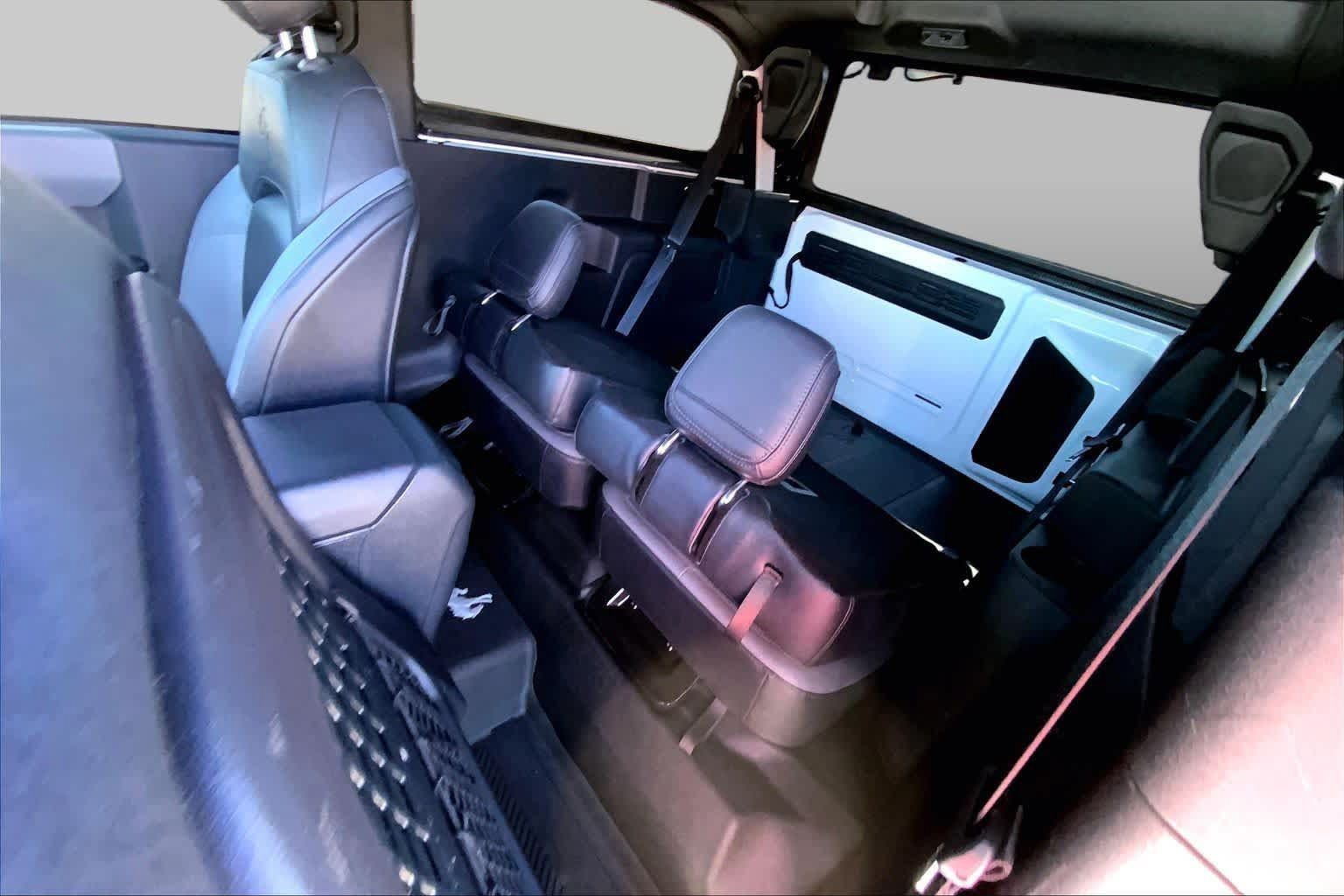 Used 2024 Ford Bronco Big Bend w/ Sasquatch Package AWD/4WD image 19