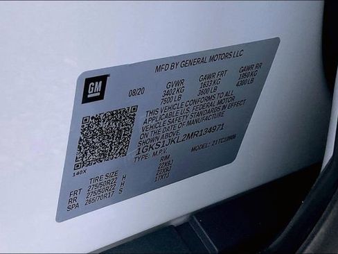 Used 2021 GMC Yukon XL Denali w/ Denali Premium Package image 14