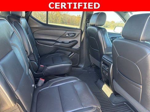 Used 2023 Chevrolet Traverse Premier w/ Redline Edition image 6