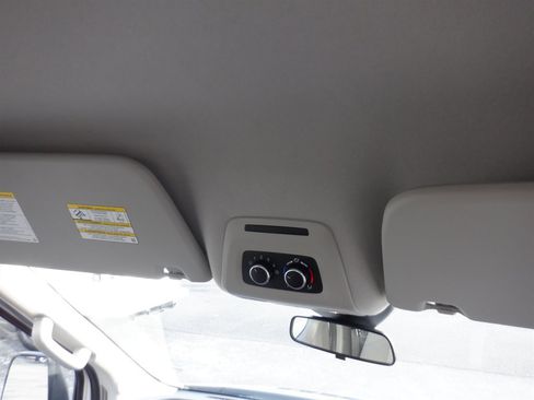 Used 2023 Ford Transit 350 XLT image 10