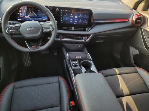 New 2027 Chevrolet Equinox RS FWD image 11