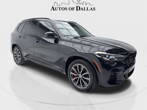 Used 2022 BMW X5 M50i image 2