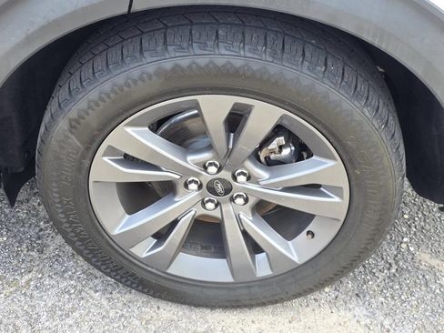 Used 2021 Ford Explorer XLT w/ Equipment Group 202A RWD image 39