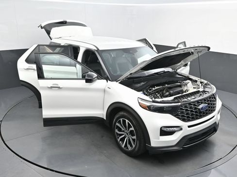 Used 2022 Ford Explorer ST-Line RWD image 49