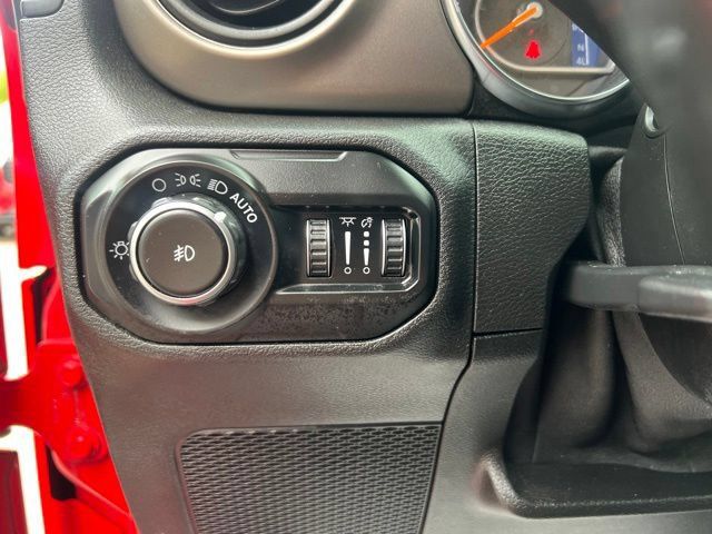 Used 2021 Jeep Wrangler Unlimited Sport AWD/4WD image 20