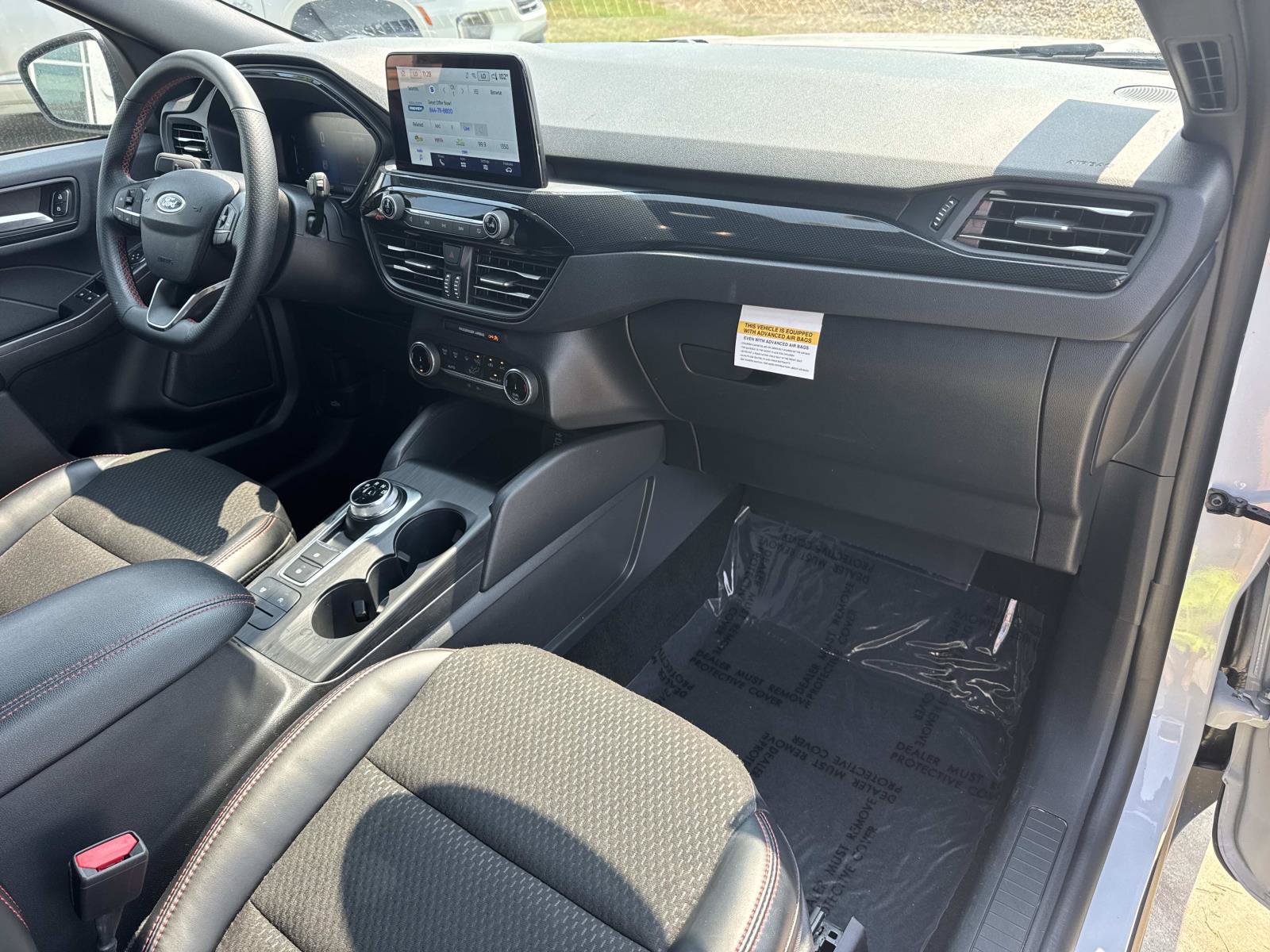 Used 2025 Ford Escape ST-Line FWD image 10