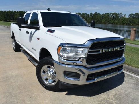 Used 2021 RAM 2500 Tradesman w/ Chrome Appearance Group image 2