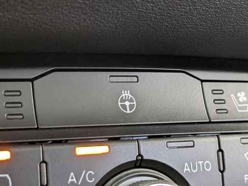 Used 2025 Dodge Durango R/T image 38