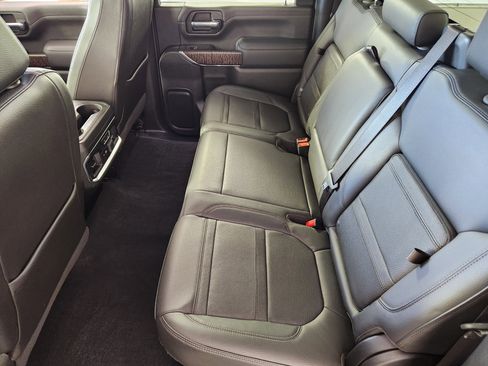 Used 2020 GMC Sierra 2500 Denali w/ Denali Ultimate Package image 14