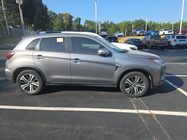 Used 2020 Mitsubishi Outlander Sport SE FWD image 4