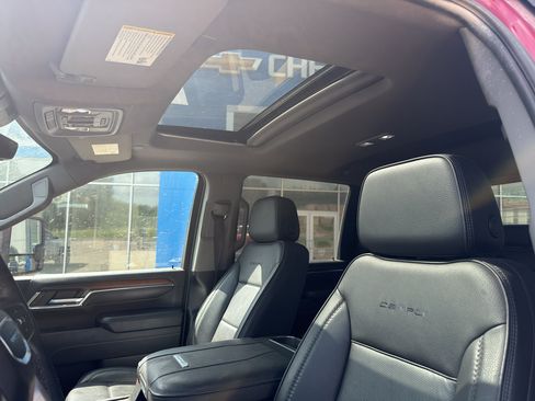 Used 2024 GMC Sierra 2500 Denali w/ Denali Reserve Package AWD/4WD image 6