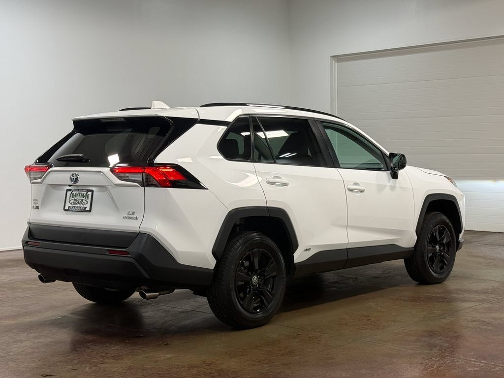 Used 2023 Toyota RAV4 LE AWD/4WD image 24