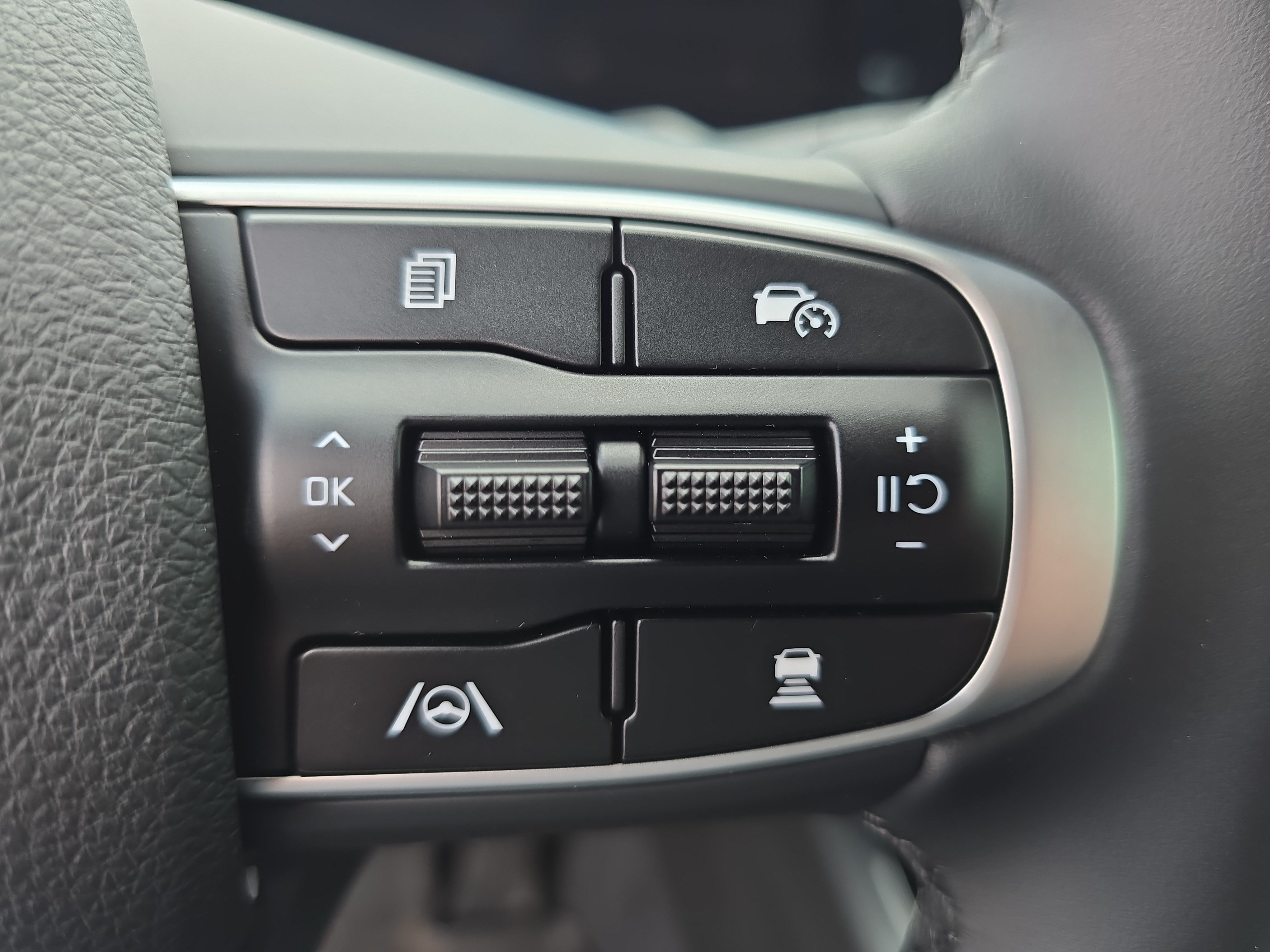 Used 2025 Kia K5 GT-Line FWD image 17