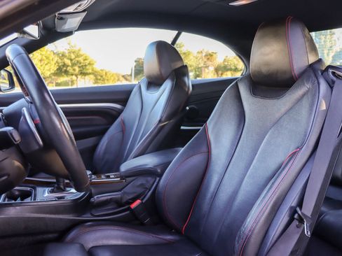 Used 2015 BMW 435i Convertible image 19