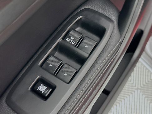 Used 2020 Ford Ranger Lariat w/ Equipment Group 501A Mid image 19