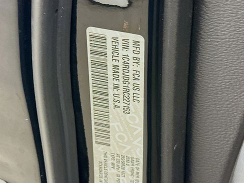 Used 2024 Dodge Durango GT image 12