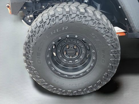 Used 2022 Jeep Gladiator Mojave image 18