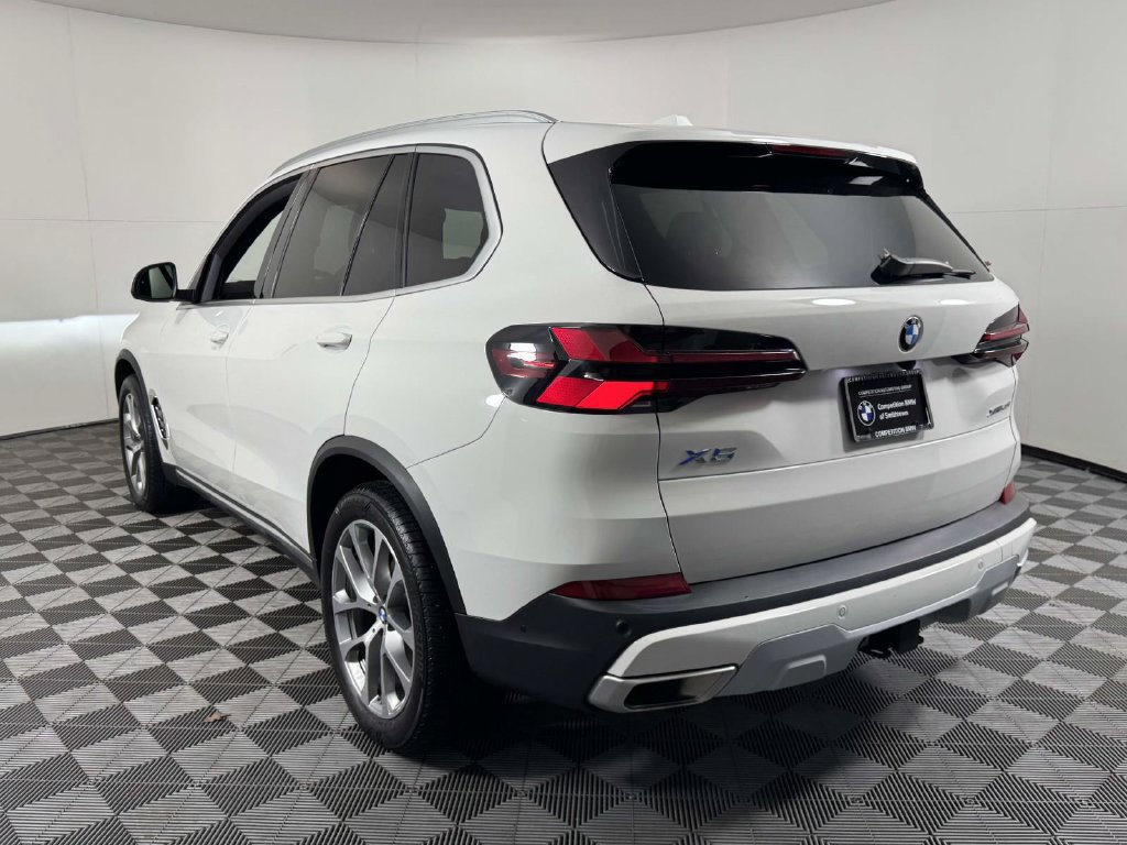 Used 2026 BMW X5 xDrive40i w/ Climate Comfort Package AWD/4WD image 8