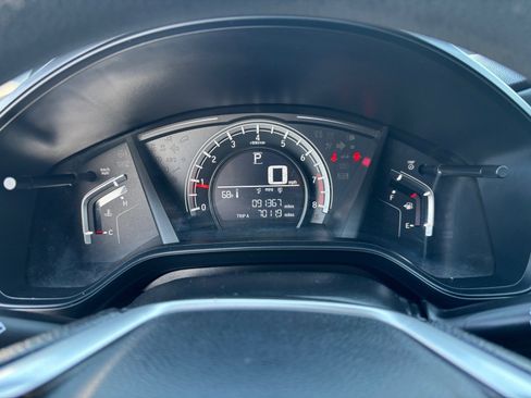 Used 2019 Honda CR-V LX image 29