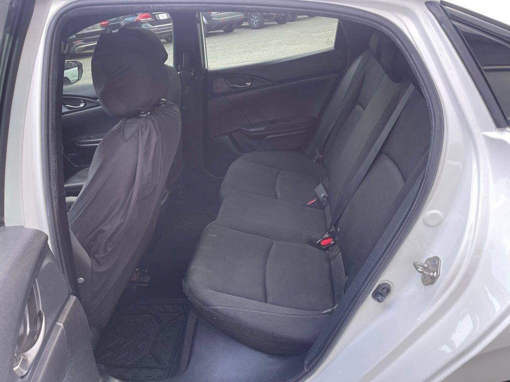 Used 2018 Honda Civic Sport image 11