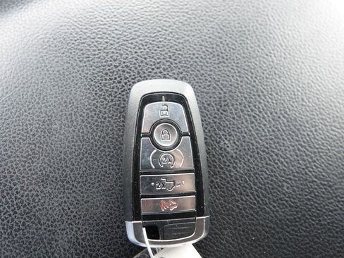 Used 2018 Ford F150 Lariat AWD/4WD image 44