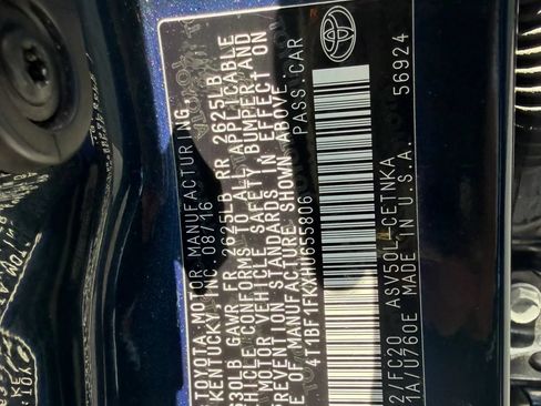 Used 2017 Toyota Camry LE FWD image 25