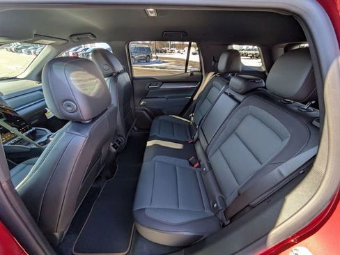 New 2026 GMC Terrain AT4 w/ Convenience Package III image 27