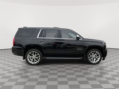 Used 2018 Chevrolet Tahoe Premier AWD/4WD image 6