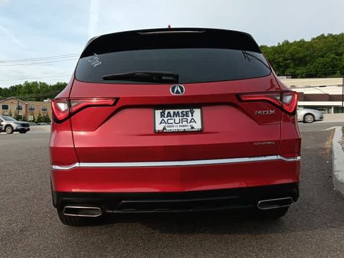 Used 2022 Acura MDX SH-AWD image 4