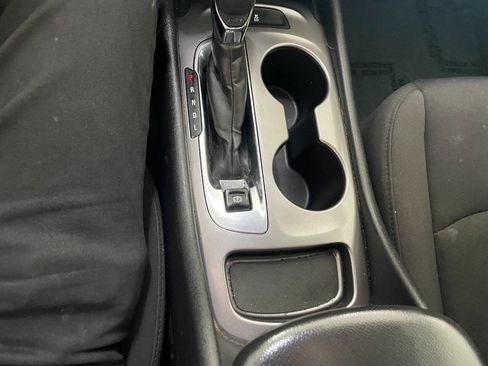 Used 2023 Chevrolet Malibu LS image 35