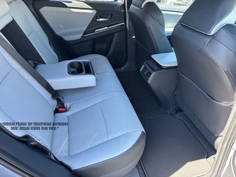 New 2026 Subaru Solterra AWD/4WD image 11