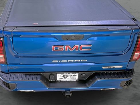 Used 2023 GMC Sierra 1500 Elevation w/ X31 Off-Road Package image 11