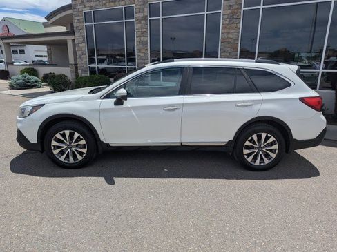 Used 2019 Subaru Outback 2.5i Touring w/ Protection Package #1 AWD/4WD image 2