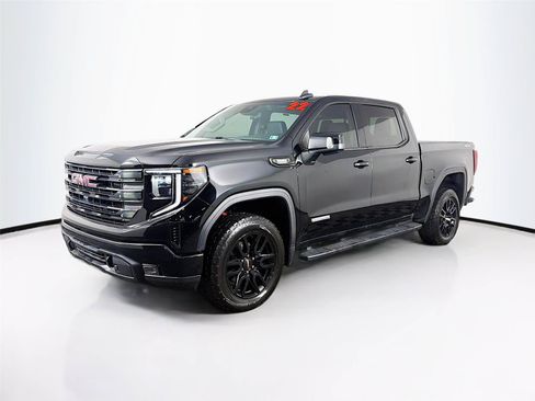 Used 2022 GMC Sierra 1500 Elevation w/ Elevation Premium Package AWD/4WD image 7