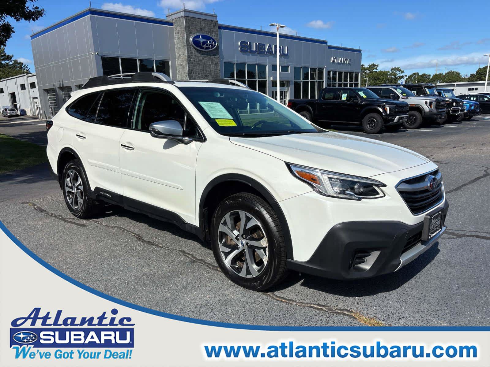 Used 2020 Subaru Outback Touring AWD/4WD image 1