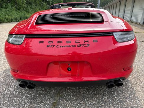 Used 2016 Porsche 911 Carrera GTS RWD image 4