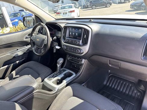 Used 2022 Chevrolet Colorado LT w/ Fleet Safety Package image 13
