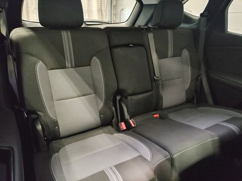 Used 2023 Chevrolet Blazer LT image 11